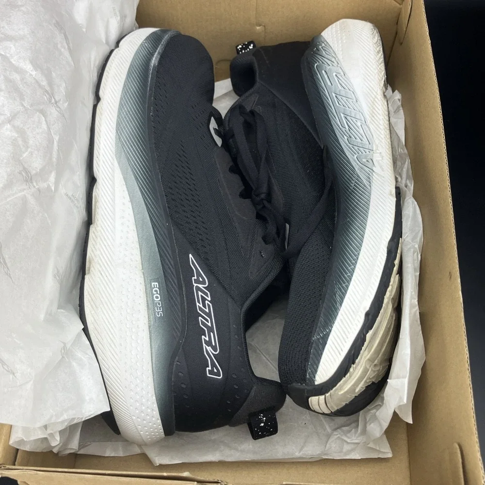 Altra FWD VIA 2 Running Shoes - Men's Size 11 'Black/White' (AL0A85SR010)